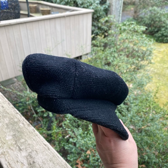 Burberry wool cap - Picture 3 of 7